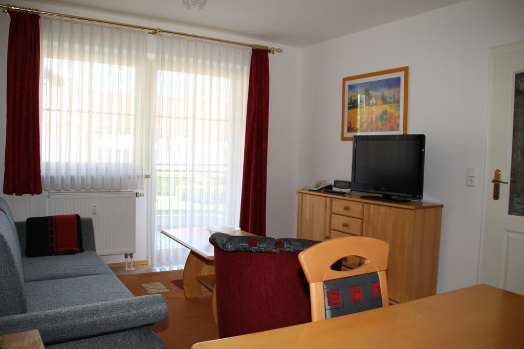 2 Zimmer Kursuite Bad Fuessing エクステリア 写真